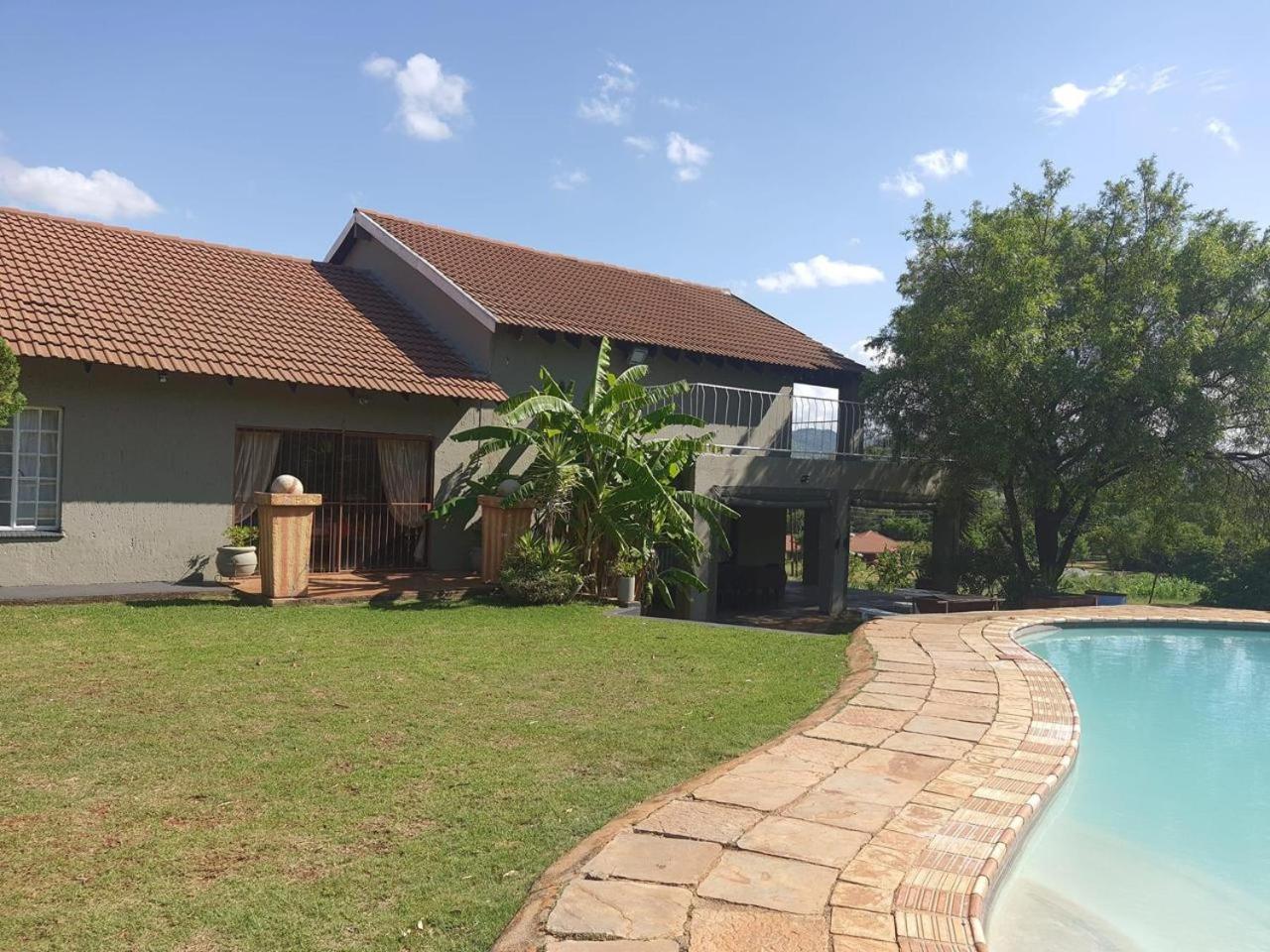 Cynthias Country Farm Stay Hartbeespoort Exteriör bild