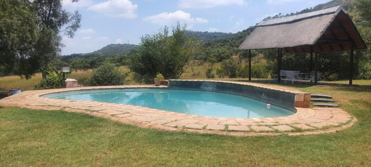 Cynthias Country Farm Stay Hartbeespoort Exteriör bild