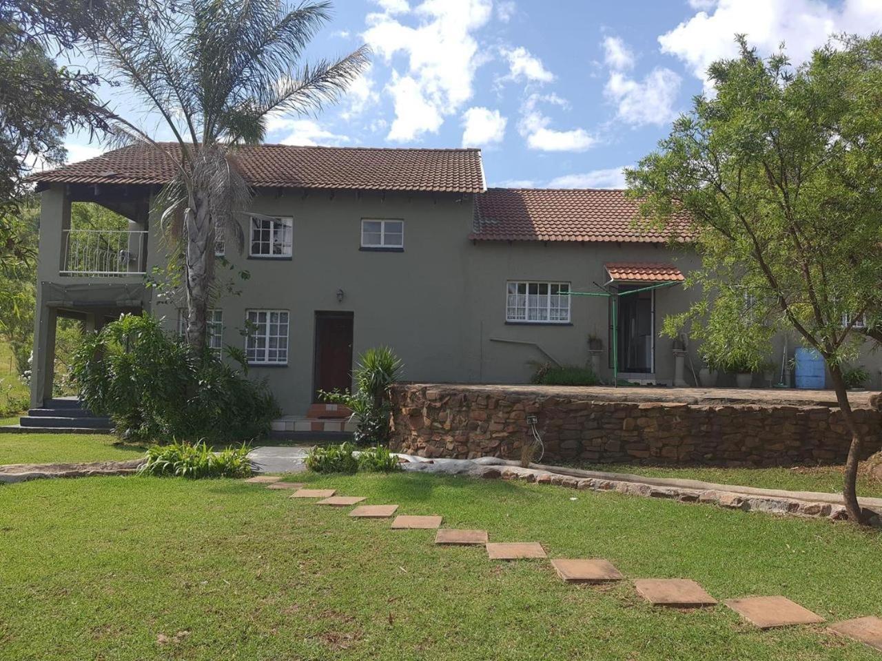 Cynthias Country Farm Stay Hartbeespoort Exteriör bild